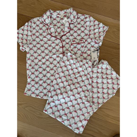 NWT Laura Ashley Christmas Trellis Holly and Bows 2 pc Pajamas Set Size LG $58 - Picture 2 of 6